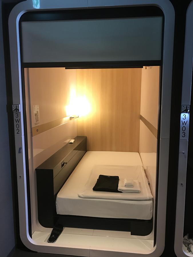 First Cabin Kansai Airport Szennan Kültér fotó